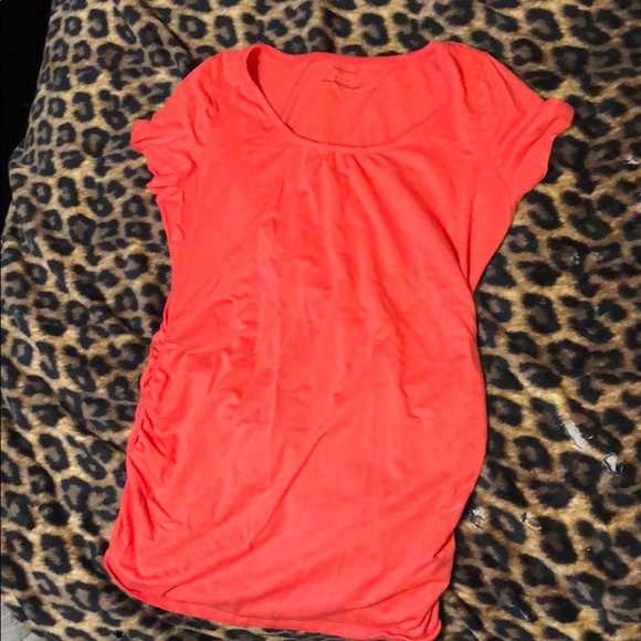 Motherhood Maternity Tops - Maternity shirt. Motherhood maternity brand.